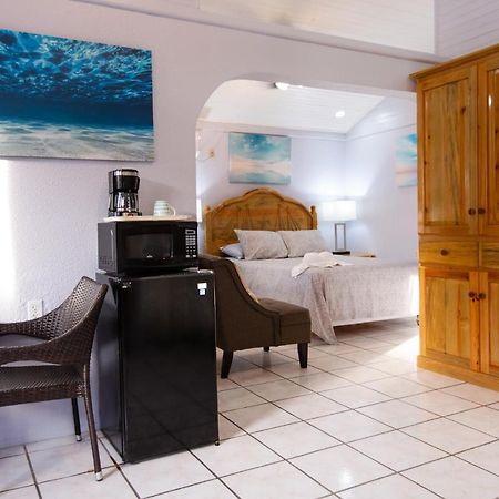 Sea Eye Hotel - Sunset Building Ютила Экстерьер фото
